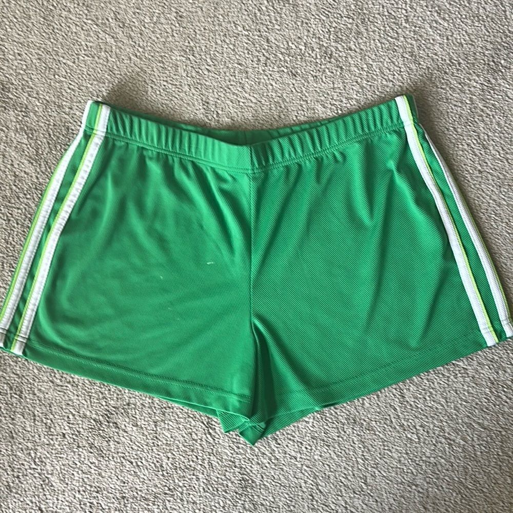 Pro Spirit Retro Striped Shorts!